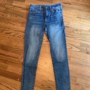 American Eagle super stretch skinny jeans